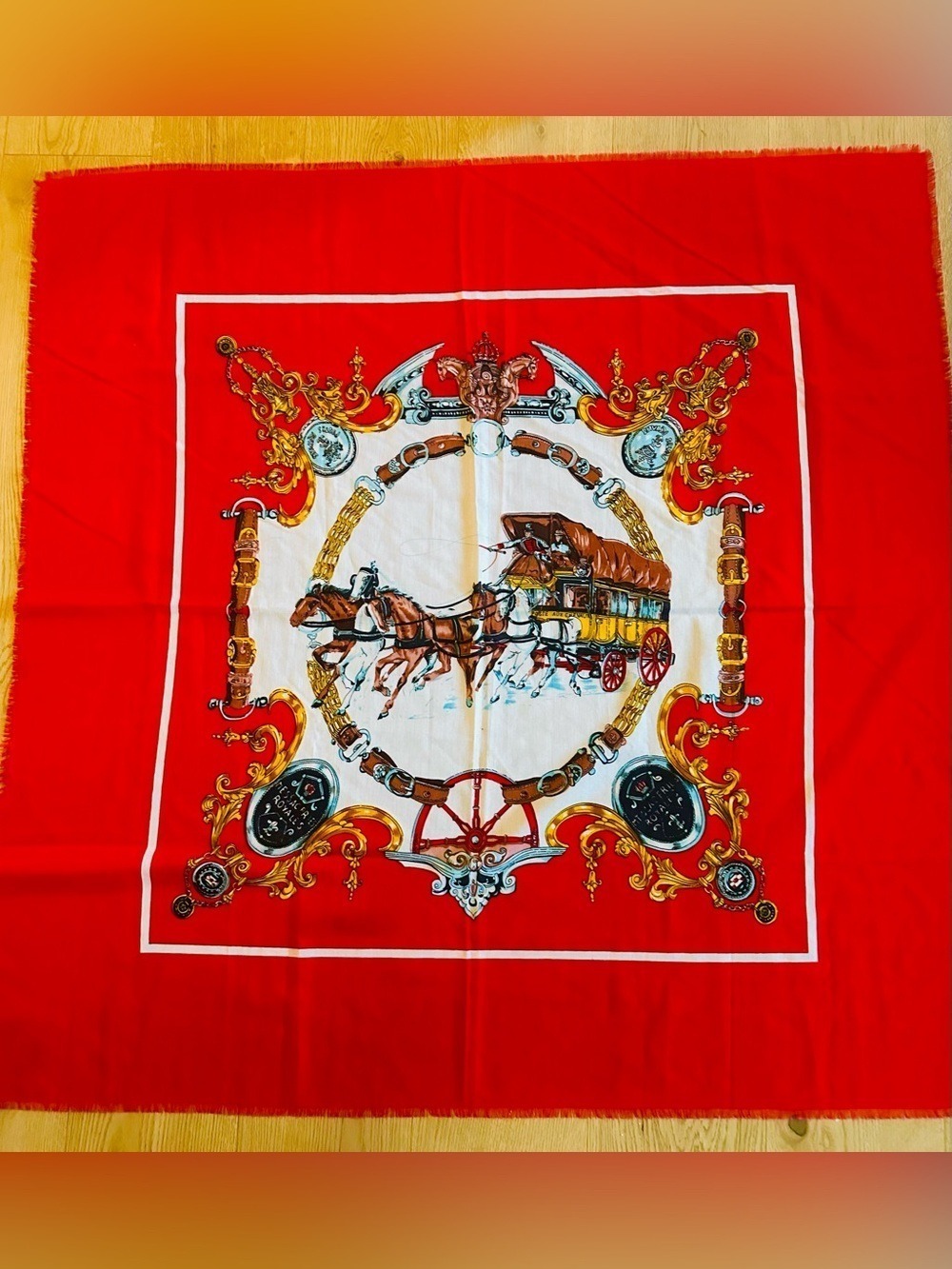 OVERSIZED VINTAGE INSPIRED RED SCARF HORSE & CARRIAGE "Postes Royales" motifs.